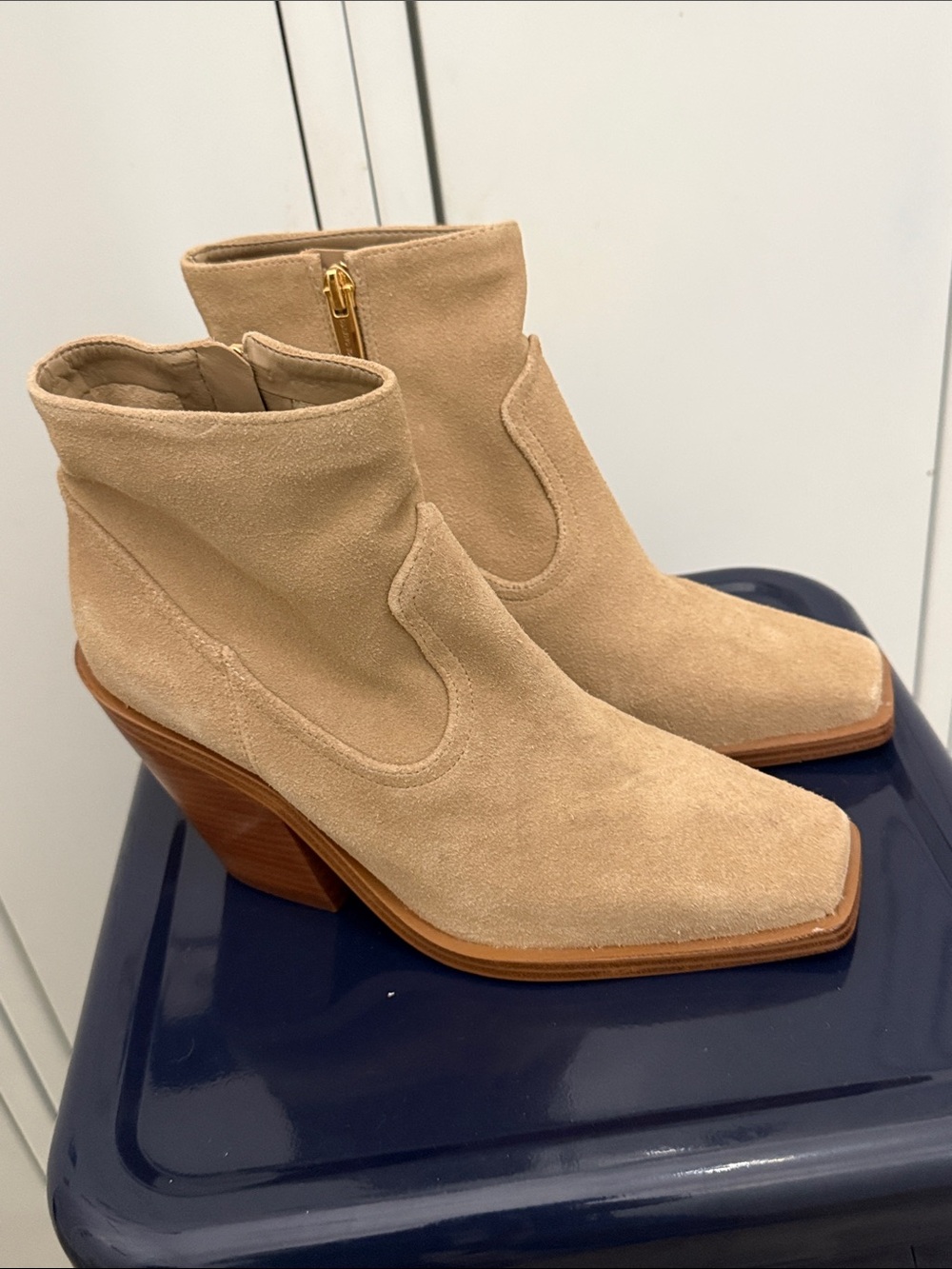Women’s Western Style Boots